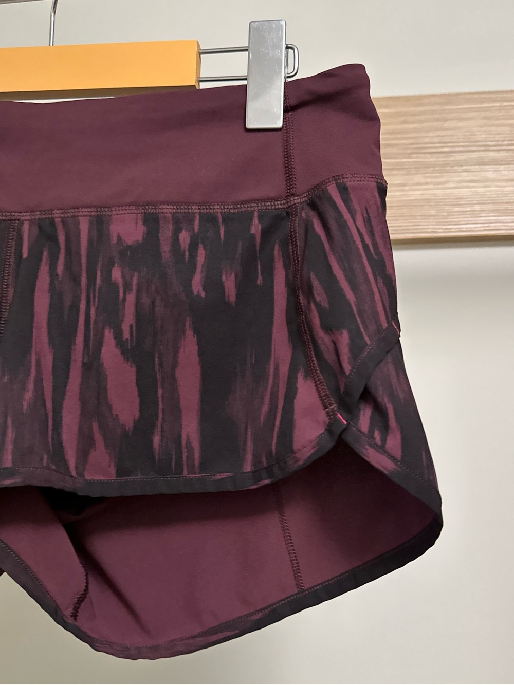 Lululemon Rin: Speed Shorts - Picture 7 of 9